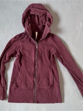 Lululemon Scuba Hoodie Full Zip Plum Burgundy Women’s Size 8